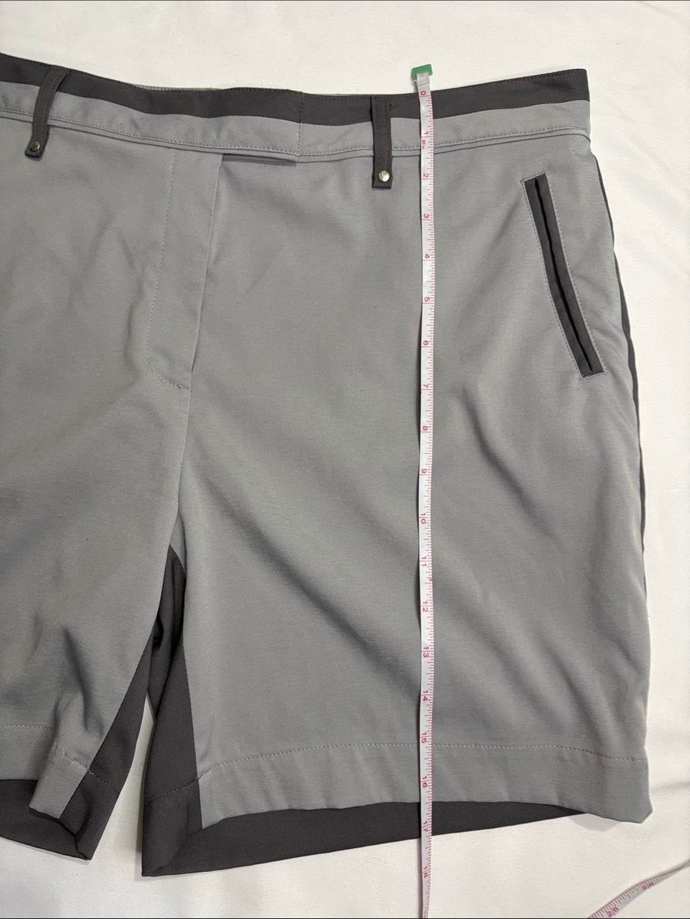 Two Tone Grey Color Block 7” Inseam Ladies Golf Shorts Professional Tournament